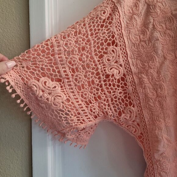 Democracy Women's Sz PM 2-piece Tie-Front Crochet Top w/Camisole Pink 688837 - Picture 6 of 9